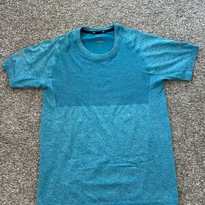 Nike Men's Blue Short Sleeve Tee